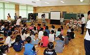 Extracurricular program at an elementary school